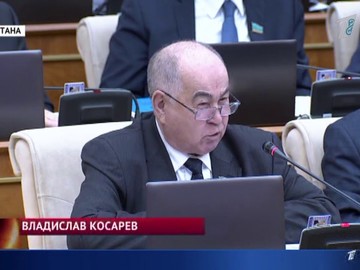 Памятники Ленину лежат на свалке - коммунисты возмущены Памятники Ленину лежат на свалке - коммунисты возмущены