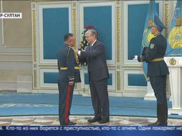 Пояса потуже: кого и за что наградил Президент Токаев? Пояса потуже: кого и за что наградил Президент Токаев?