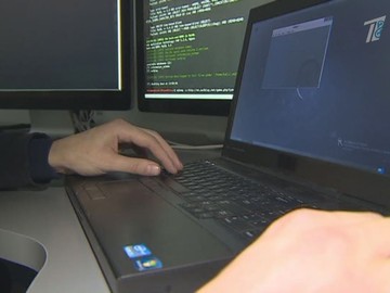 Семьи, воспитывающие детей-инвалидов, стали жертвами интернет-мошенников Семьи, воспитывающие детей-инвалидов, стали жертвами интернет-мошенников