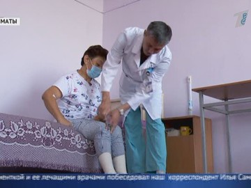 Диагноз не могли поставить 5 лет. Алматинские врачи прооперировали женщину с редким заболеванием