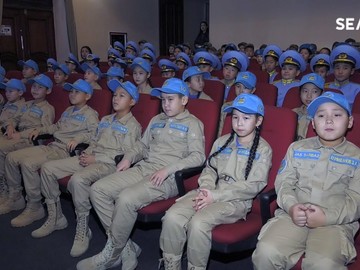 УЧЕНИКИ НОВЫХ КЛАССОВ «ЖАС САРБАЗ» ПРИНЯЛИ ПРИСЯГУ УЧЕНИКИ НОВЫХ КЛАССОВ «ЖАС САРБАЗ» ПРИНЯЛИ ПРИСЯГУ