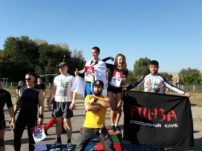 Семейчане стали чемпионами в соревнованиях по Кроссфит