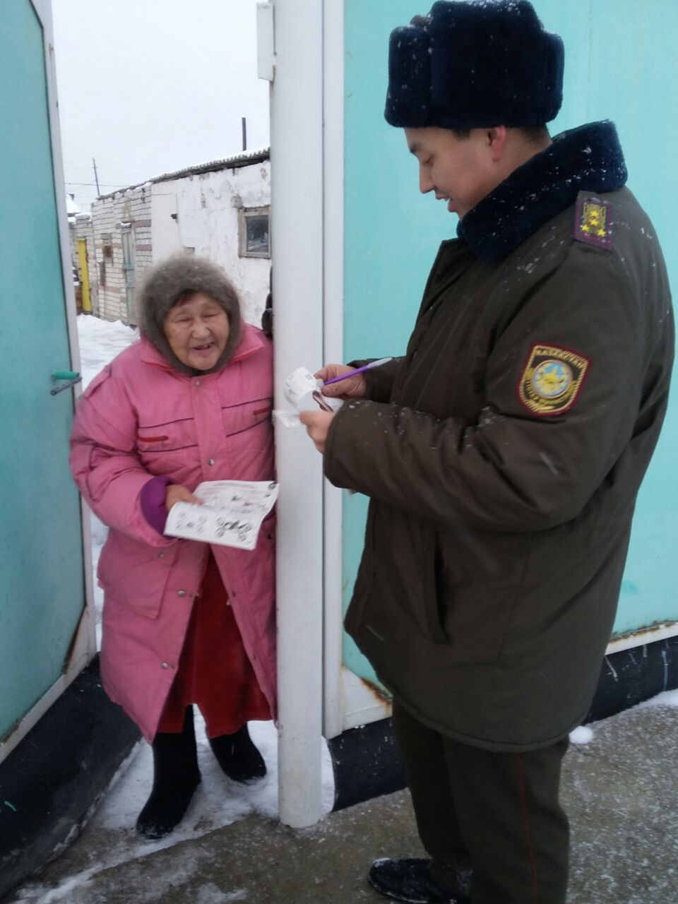 Сотрудники УЧС провели рейд по жилому сектору