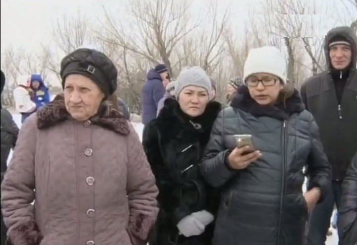 Жители 11-ых дач массива «Восточный правый» остались без общественного транспорта