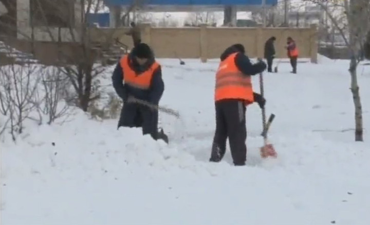 Непогода не должна влиять на качественное обслуживание дорог и очистку улиц от снега