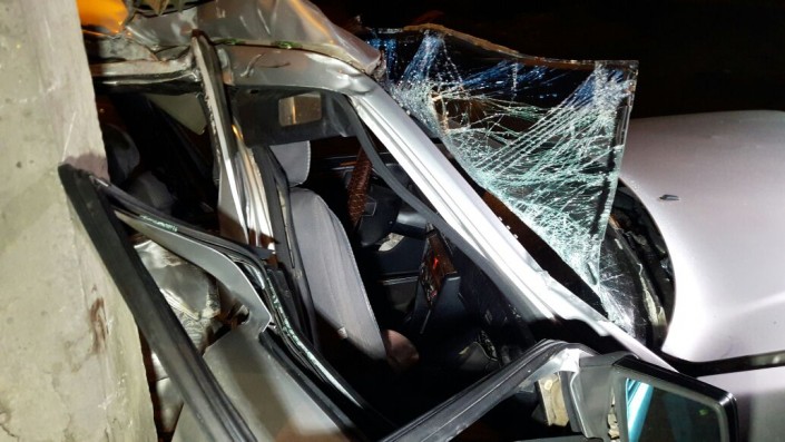 В Алматы 2 человека пострадали  в жуткой аварии
