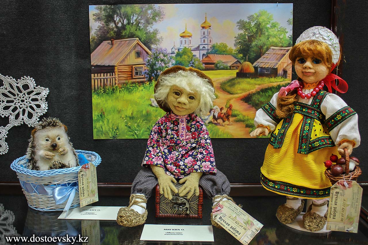 выставка мастеров декоративно-прикладного искусства в Литературно-мемориальном музее Ф. М. Достоевского