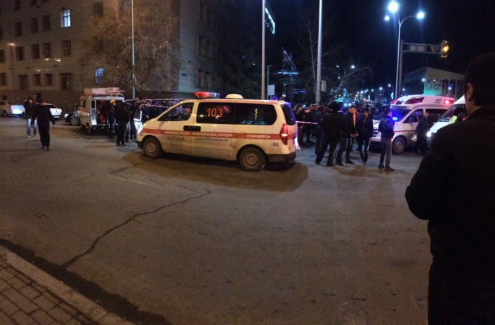 В Астане в жуткой аварии пострадали 4 человека