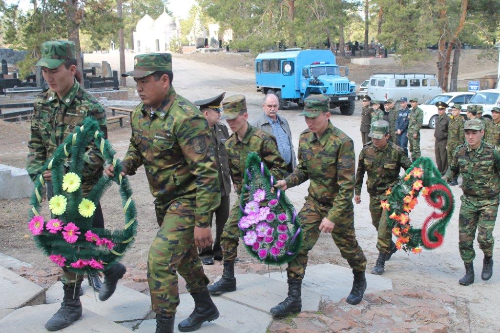 Спасатели Семея почтили память погибших товарищей