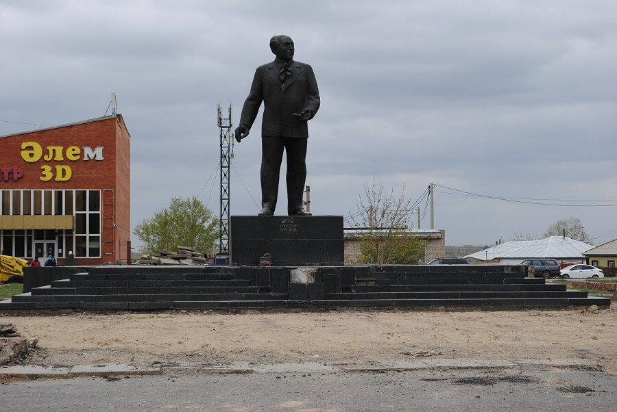 В Семее началась реконструкция площадей