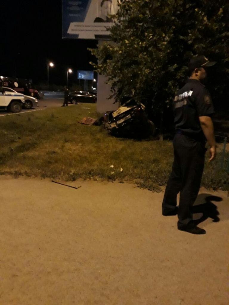 В Семее произошло серьезное ДТП, один человек погиб на месте