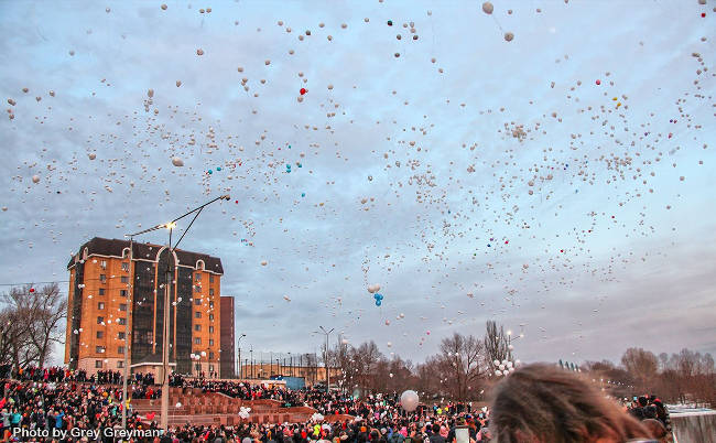 В Семее прошла акция «Кемерово, мы скорбим вместе с вами...»