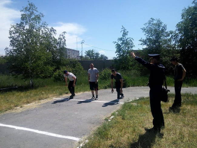 Спасатели Семея сдают нормативы по физической подготовке