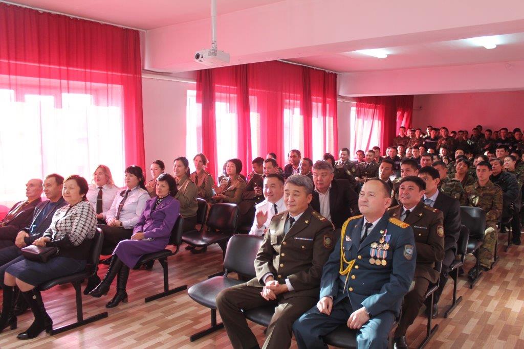 С Днем спасателя, настоящие герои! 