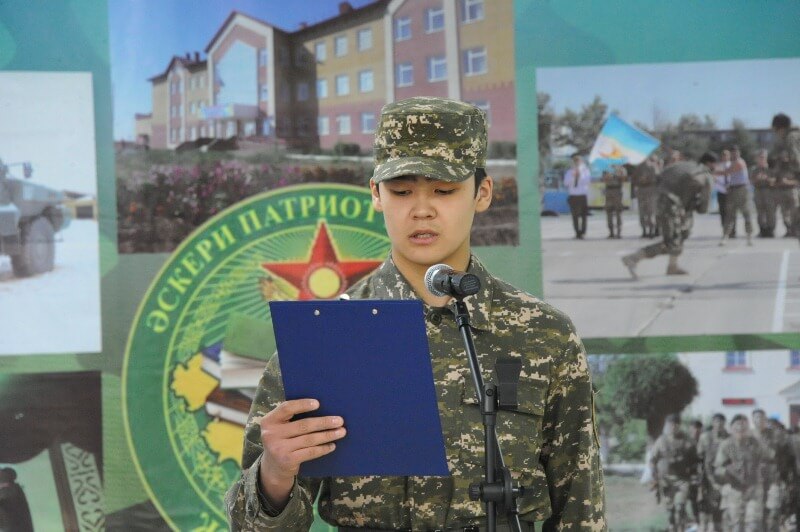 Военно-патриотический клуб «Жас барлаушы» открыли в Семее