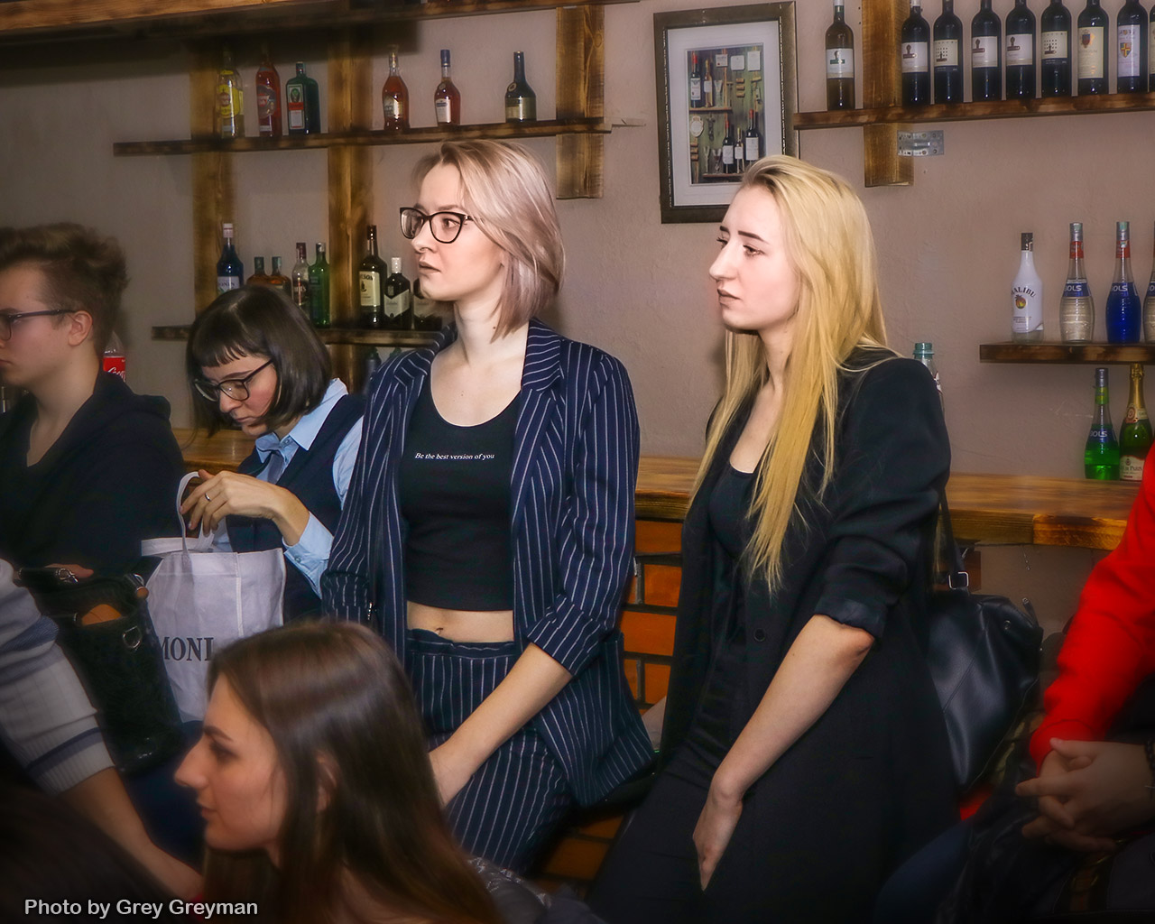 «NEORA_Help?» снова порадовала своими песнями! 