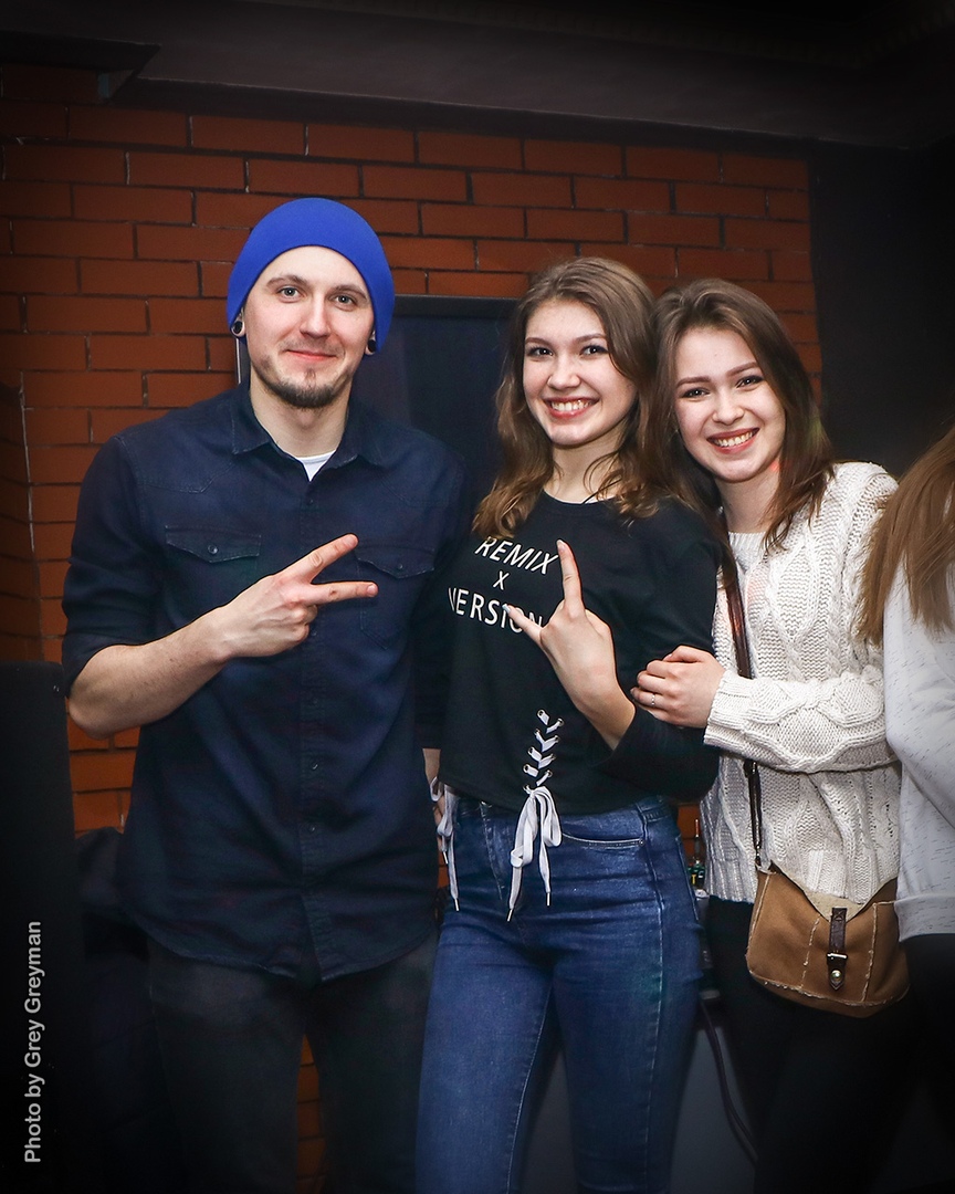 «NEORA_Help?» снова порадовала своими песнями! 