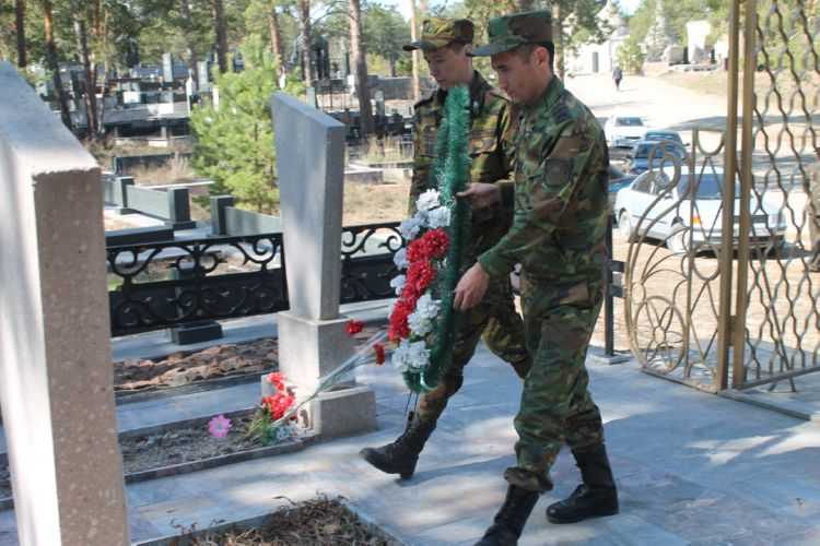 Ветераны пожарной охраны города Семей заложили Аллею памяти