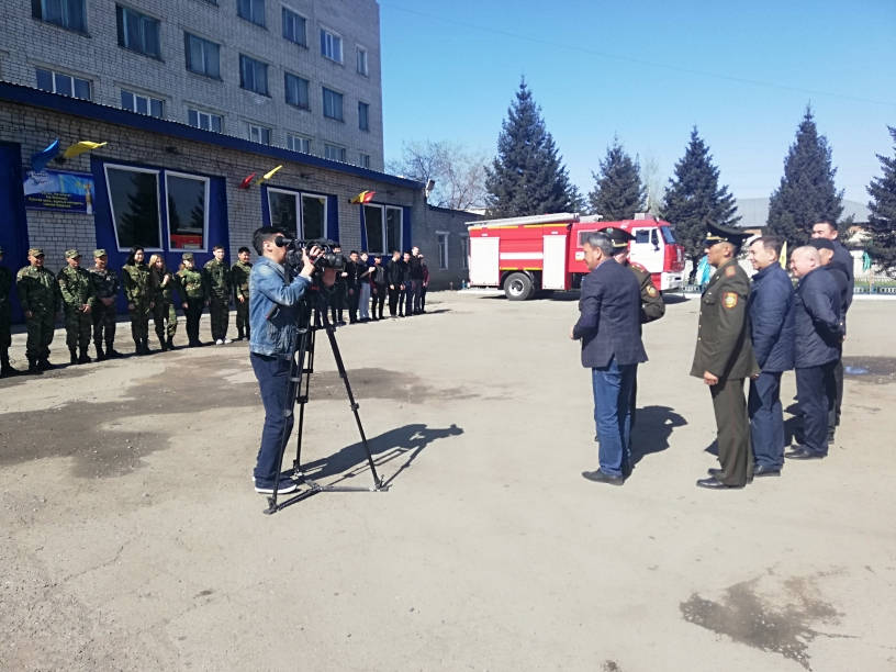 Передали в надежные руки!