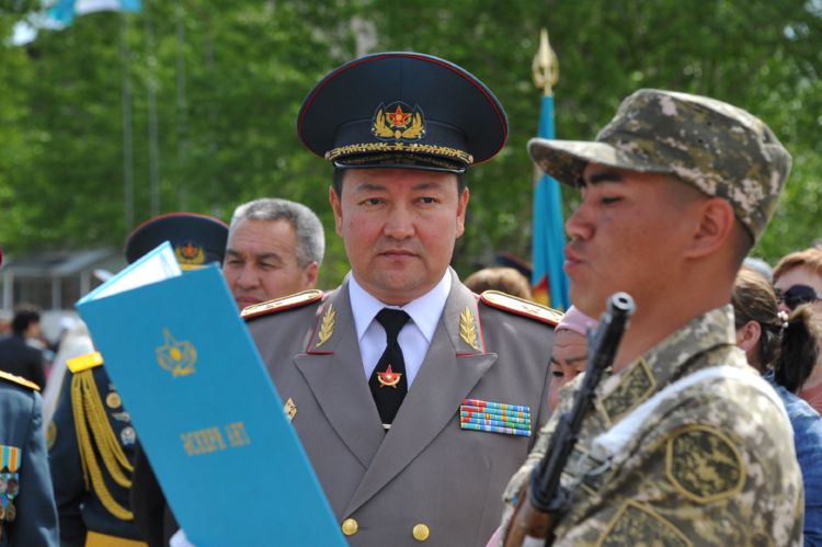 На Востоке около 700 молодых воинов призванных со всех регионов нашей страны присягнули на верность Родине