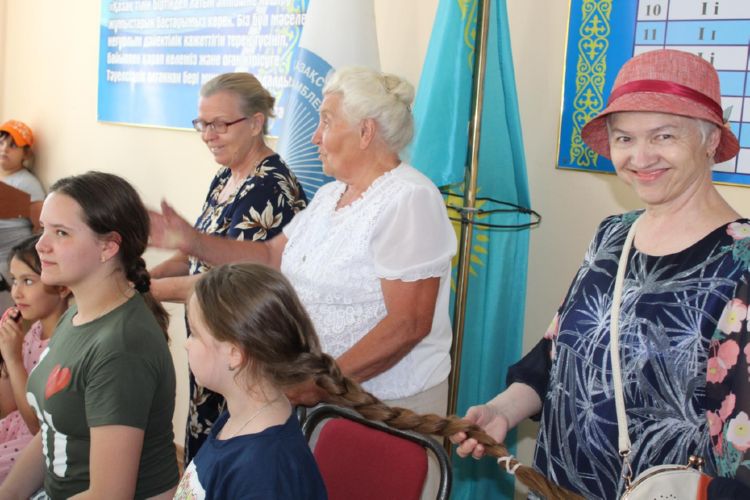 Летняя лингвистическая площадка «Wurzel» в Доме дружбы города Семей
