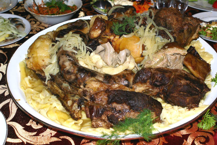 Что думают иностранные туристы о казахстанской кухне?