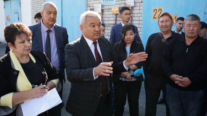 В Семее устраняют автобусы особо малого класса
