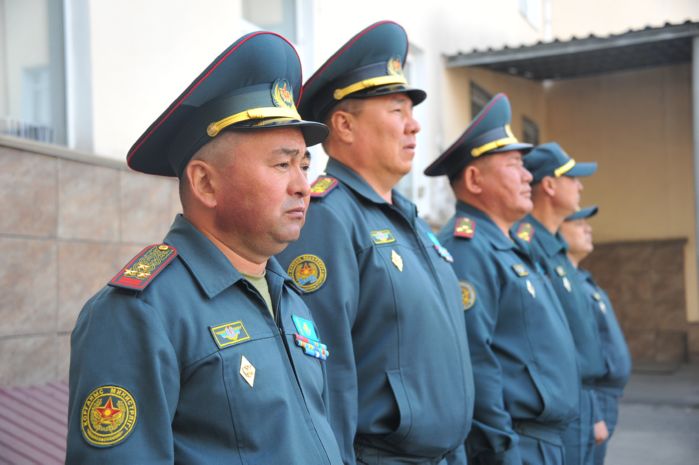 Прощание с боевым знаменем