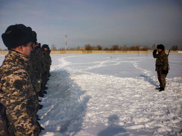 Тактико-строевые занятия проходят в воинских частях Регионального командования «Восток»