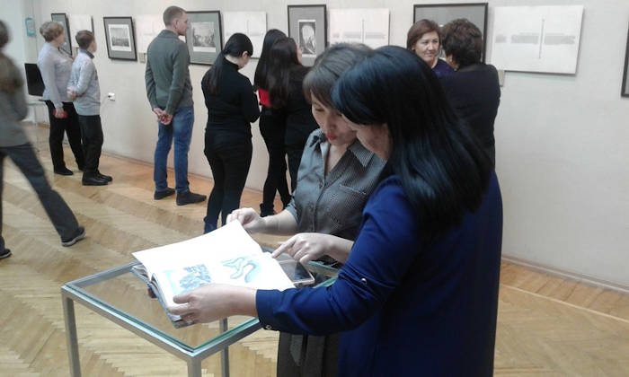 Уникальные гравюры французских художников впервые показали в Семее