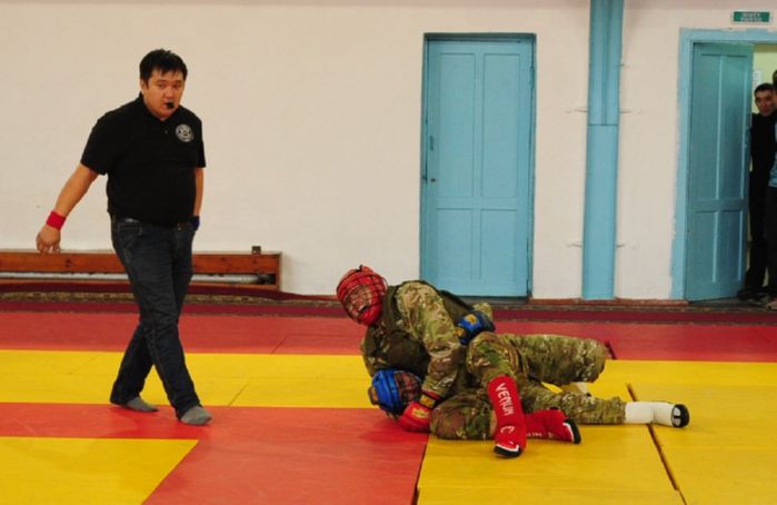 Турнир по армейскому рукопашному бою завершился в региональном командований «Восток»