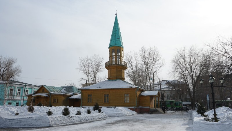 К 175-летию Абая открылась выставка школьных работ в Семее