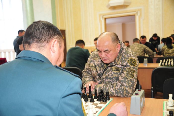 Интеллектуальный турнир среди военнослужащих провели в Семее