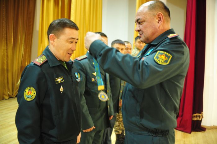 Лучших военных спортсменов чествовали в Семее