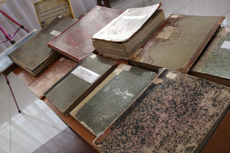 Каталог редких книг издадут в Семее к 175-летию Абая
