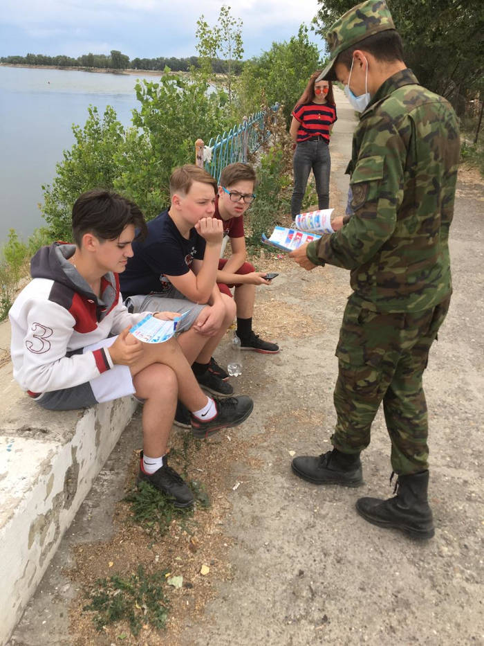 Спасатели, волонтеры и полицейские проводят рейды  на акваториях реки Иртыш