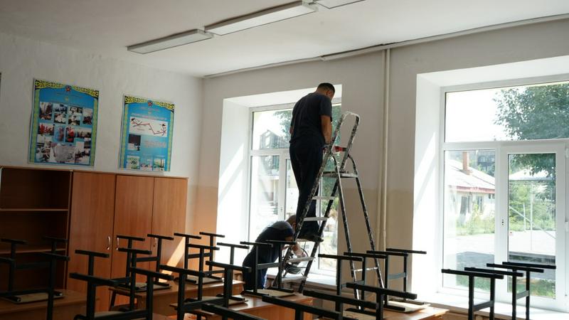 В школах Семея проводится капитальный ремонт