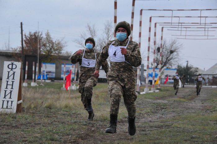 В Семее воспитанники военно-технической школы сдают экзамен в режиме онлайн