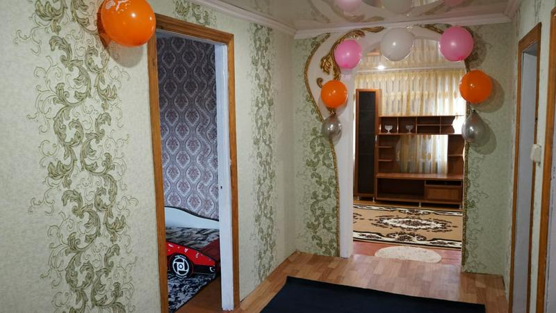 Многодетной семье подарили дом в Семее