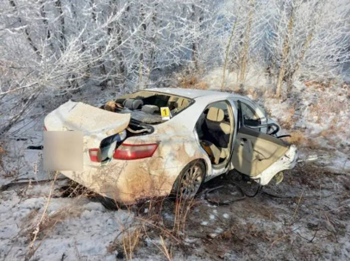 Три человека погибли в страшной аварии на трассе ЗКО
