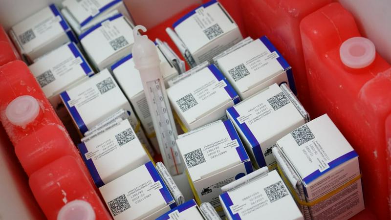 Свыше 600 доз вакцины против коронавируса поступило в Семей