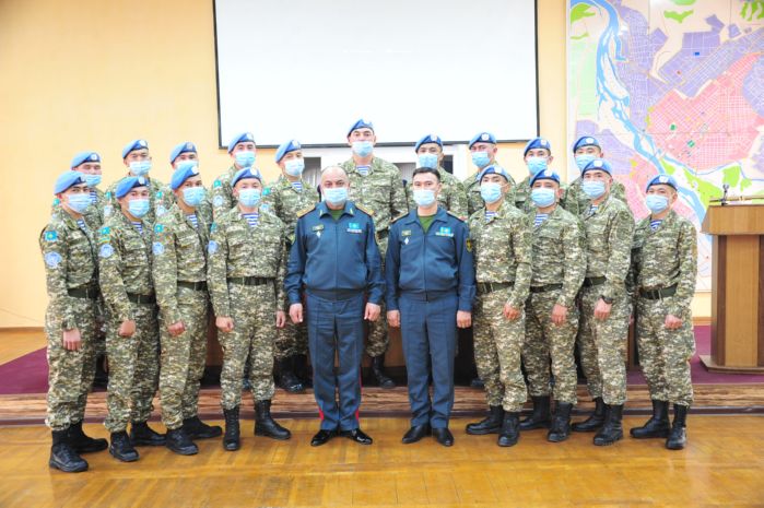 В Семее чествовали миротворцев