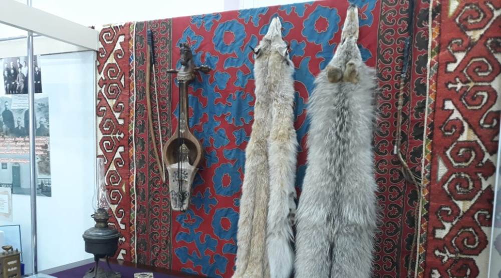 В Семее открылась выставка, посвященная казахским поэтам