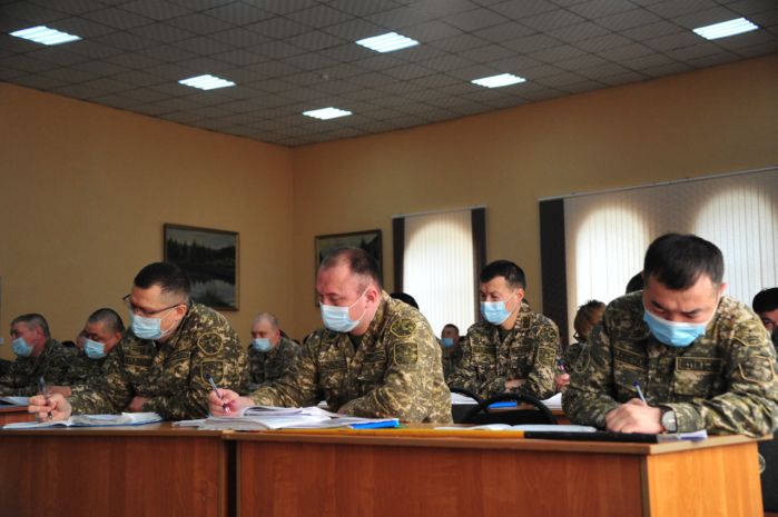 В воинских частях Семея проходит контрольная проверка