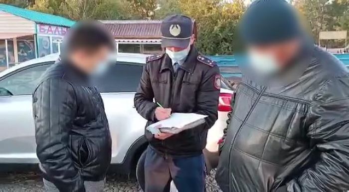 Полиция проверяет точки продажи скота и мясной продукции в ВКО