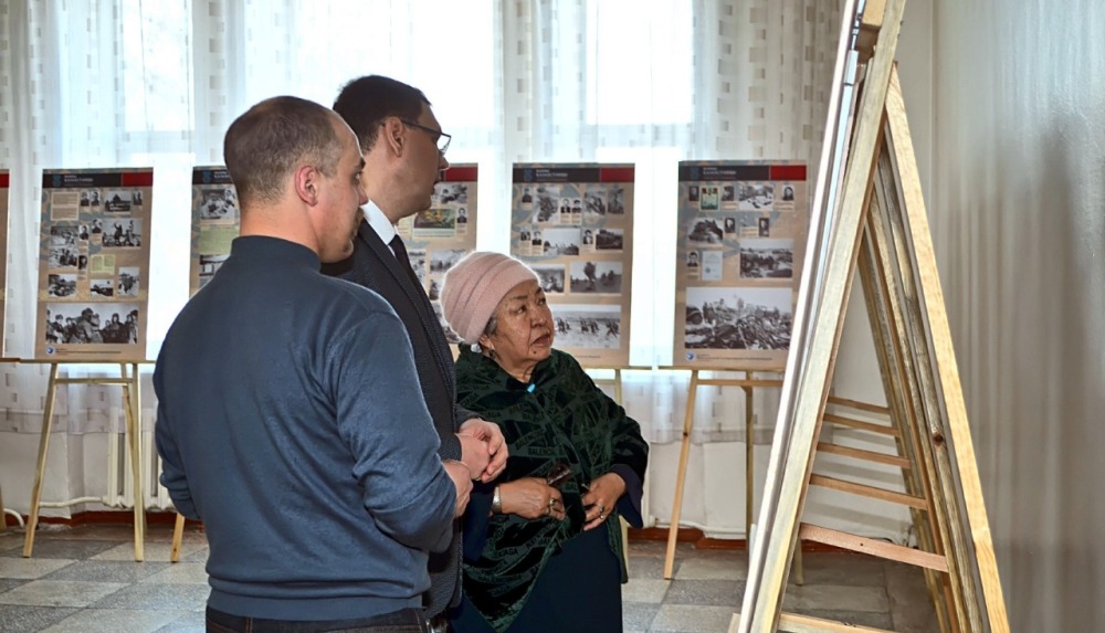 В Семее открылась выставка о воинах-казахстанцах Сталинградской битвы