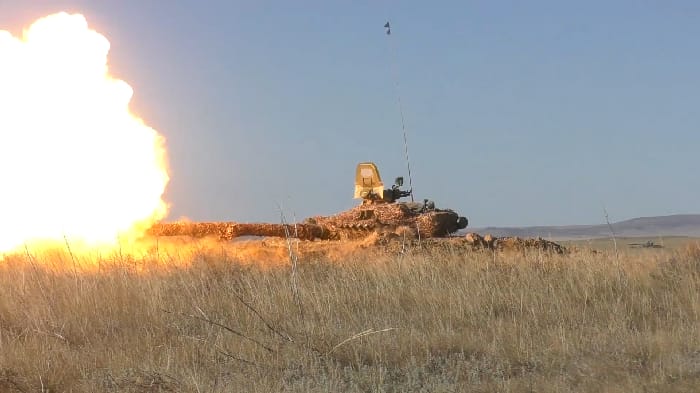 Военнослужащие Семея отработали тактические задачи на полигоне