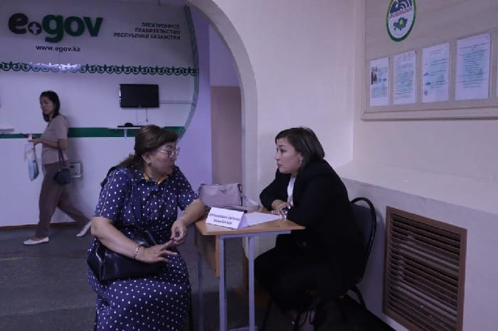В Семее в ближайшее время будут освещены еще 15 улиц