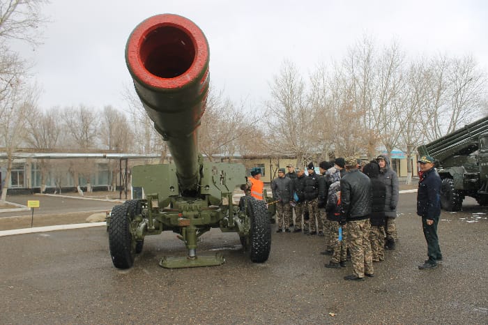 В Абайском гарнизоне прошел день открытых дверей