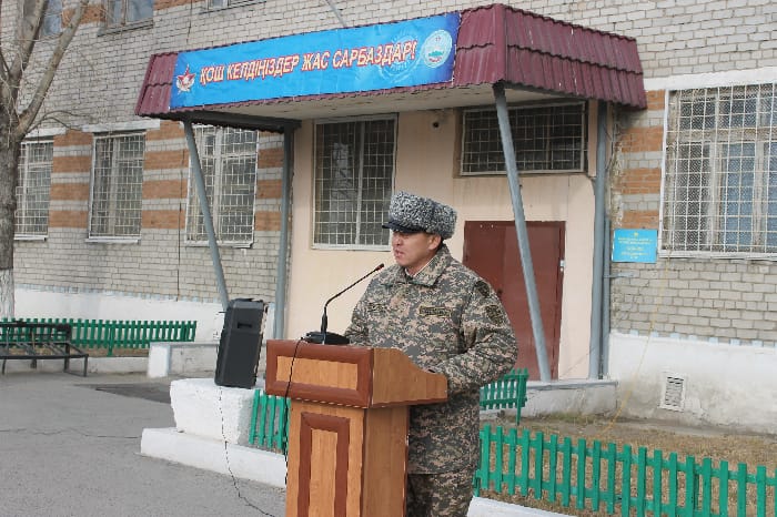 Абайский гарнизон пополнился новобранцами
